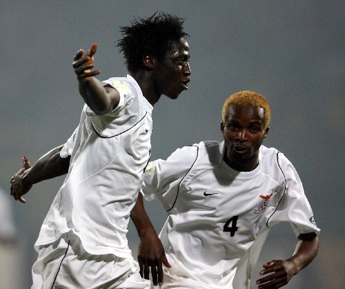 赞比亚队在胜利中晋级下一阶段