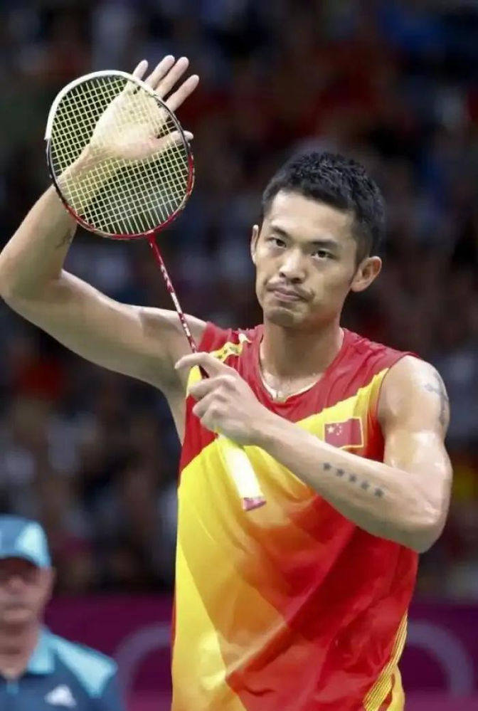 IM体育社区互动入口-中国羽毛球队翻盘印尼羽毛球队，谌龙完成帽子戏法