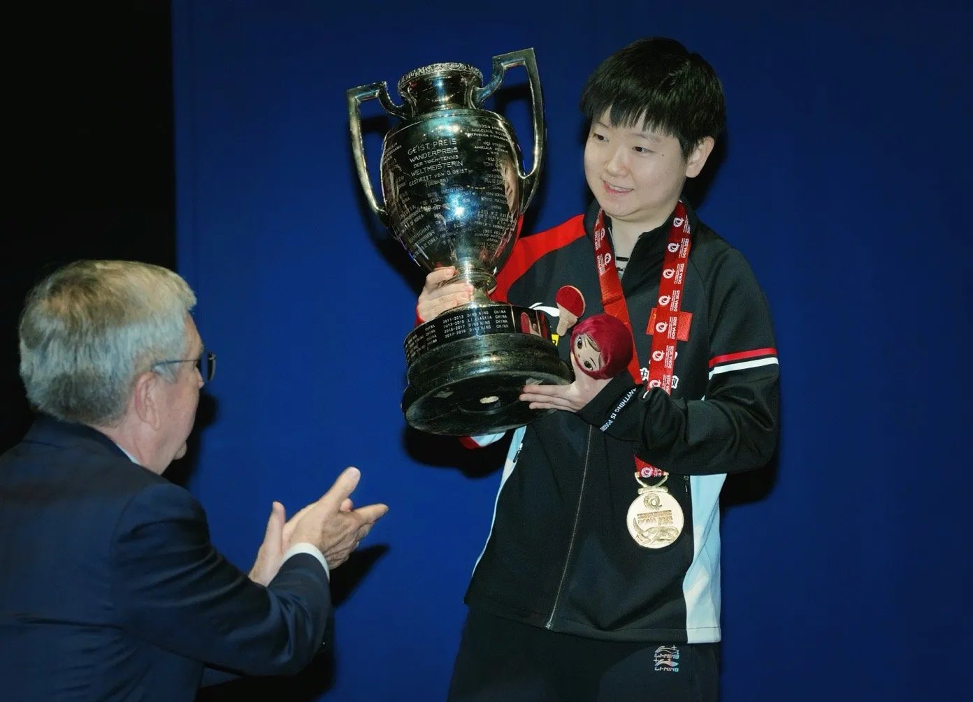 夺冠失利之间，运动员正义再次彰显